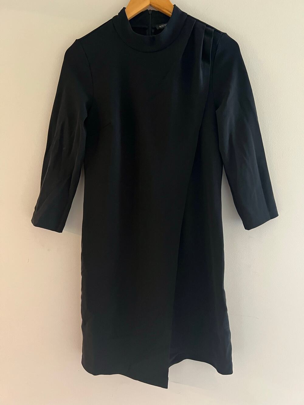 Boston Proper Long Sleeve Asymmetrical Dress Black Size Small JL